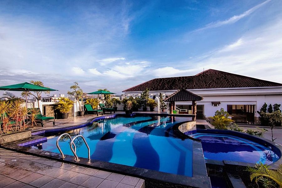 Arion Suites Hotel Bandung Exterior photo